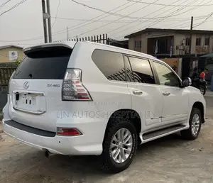 Lexus GX 460 Base 2016 White