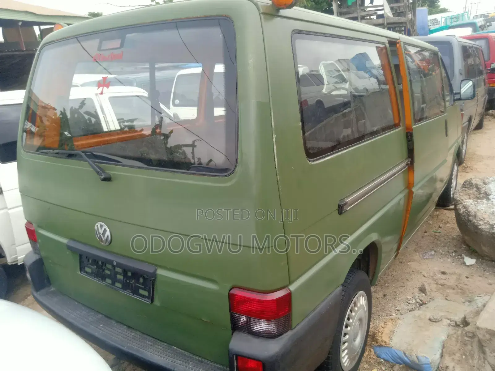 Volkswagen Transporter 2000 Green