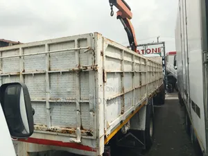 Mercedes Benz 2024 Truck