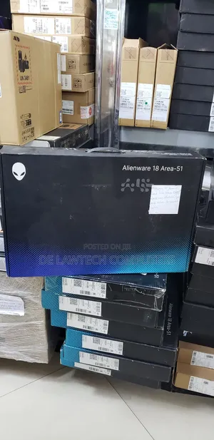 New Laptop Dell Alienware 18 Area-51 64GB Intel Core Ultra 9 SSD 4T