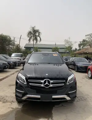 Mercedes-Benz GLE-Class 2017 Black