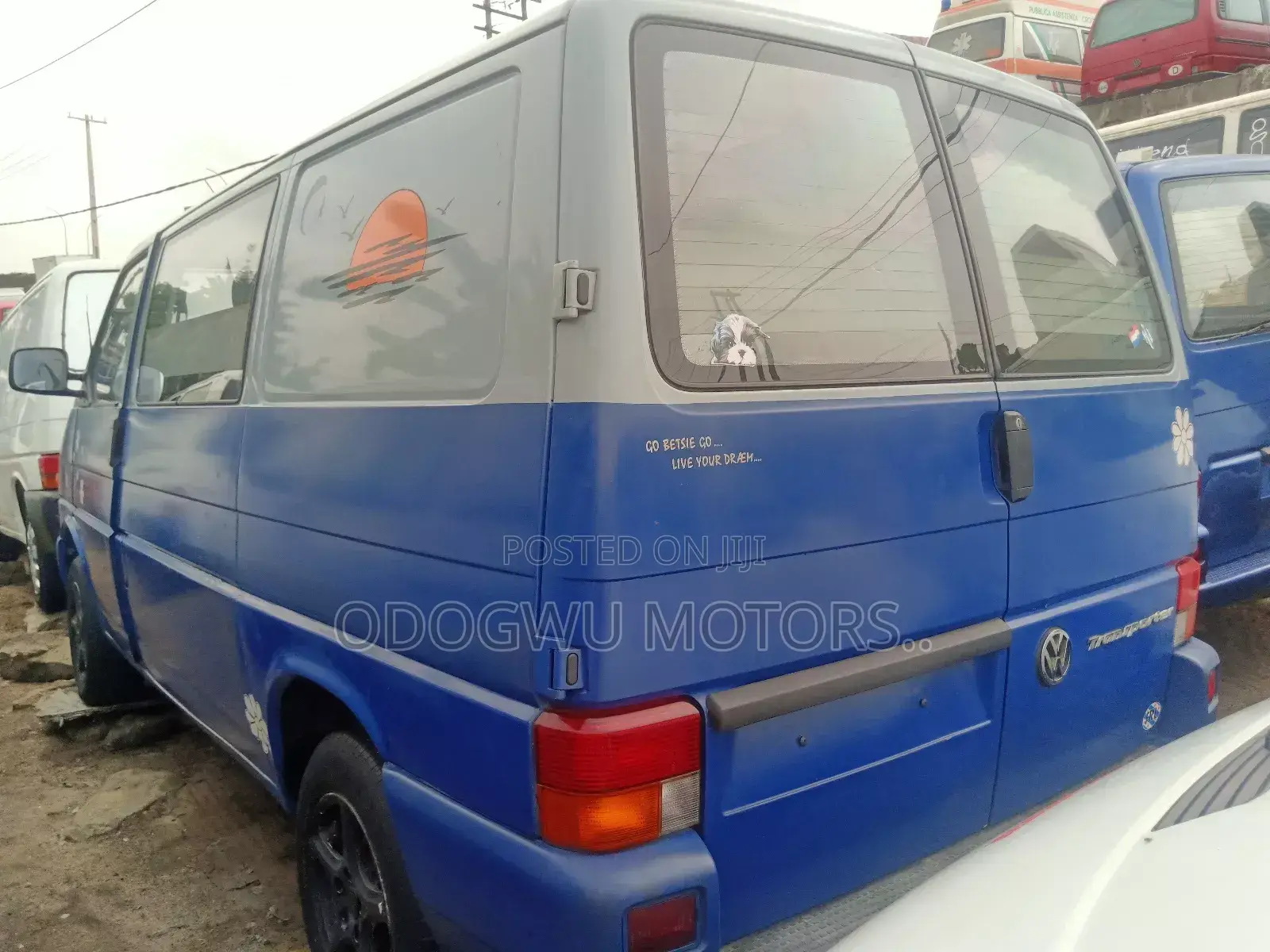 Volkswagen Transporter 2000 Blue