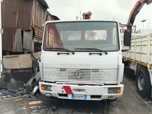 Mercedes 1114 Truck