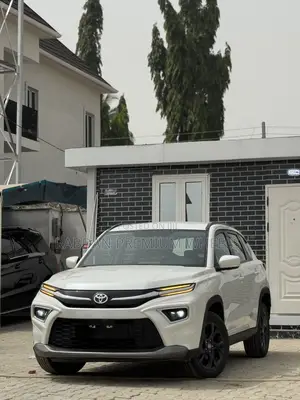 Toyota Urban Cruiser 2024 White