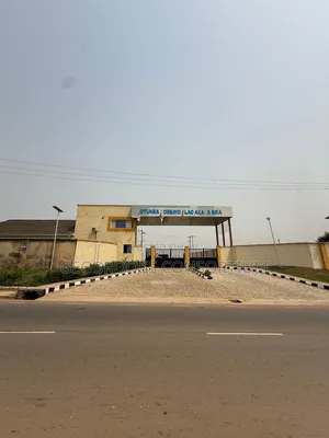 647sqm Premium Dry Land (Facing Tarred Estate Road) at Alao Akala Gra.