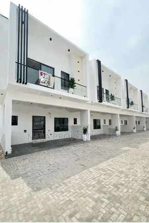 4bdrm Townhouse / Terrace in Lekki County for rent