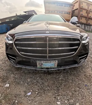 Mercedes-Benz S-Class S 550 2010 Gray
