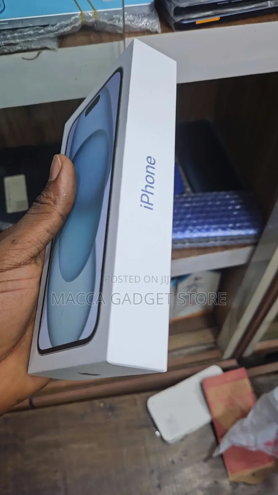 New Apple iPhone 15 Plus 128 GB Blue