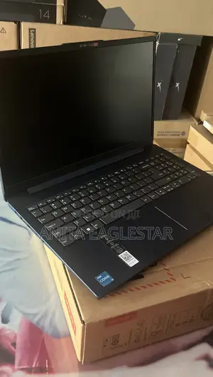New Laptop Lenovo Ideapad 3 8GB Intel Core i3 SSD 256GB