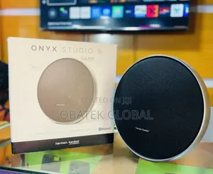 Onyx Studio 9 Speaker