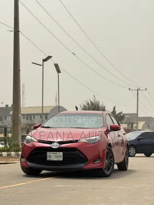 Toyota Corolla 2019 Red