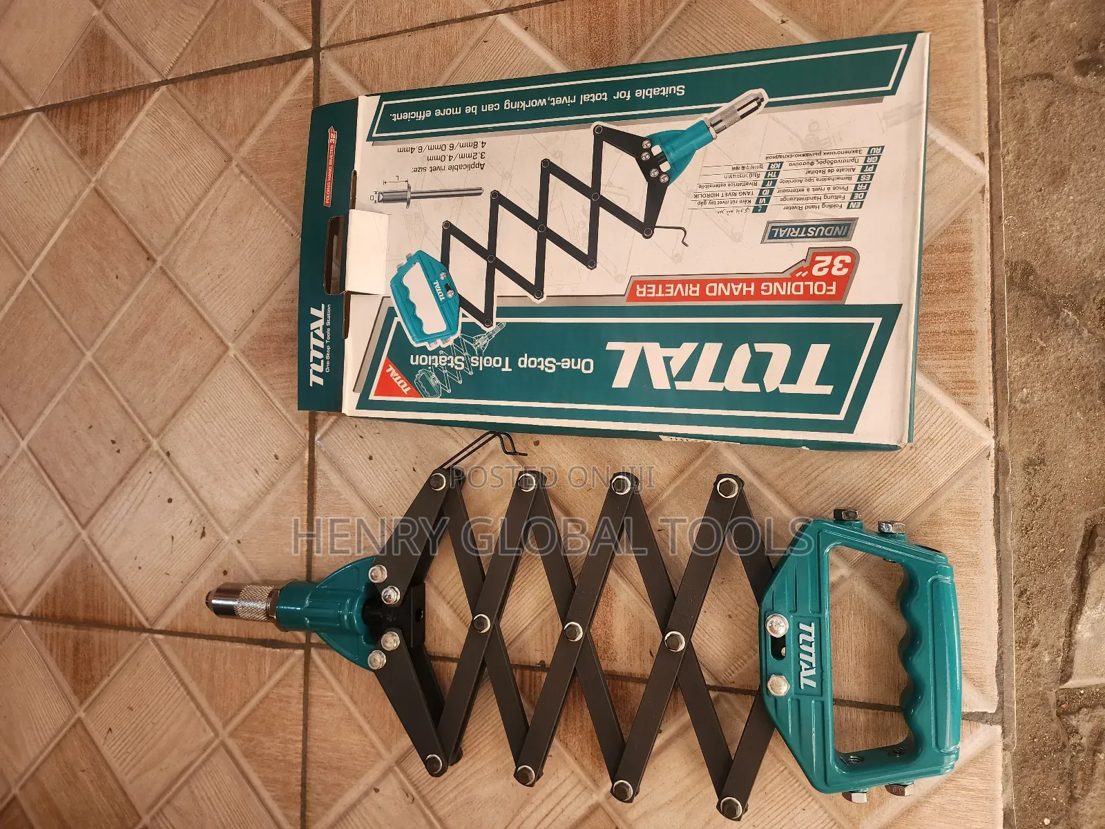 Total Pumping Riveter