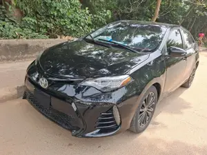 Toyota Corolla 2015 Black