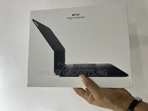 Apple Magic Keyboard M5