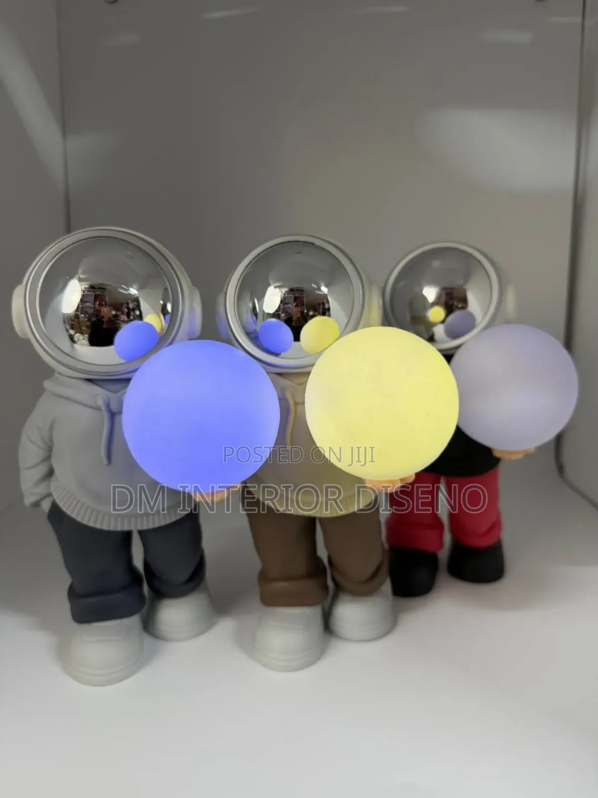 Astronaut Projector With Bluetooth Speaker