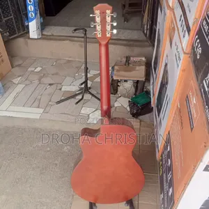 Yamaha Acoustic Guitar