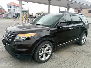 Ford Explorer 2013 Brown