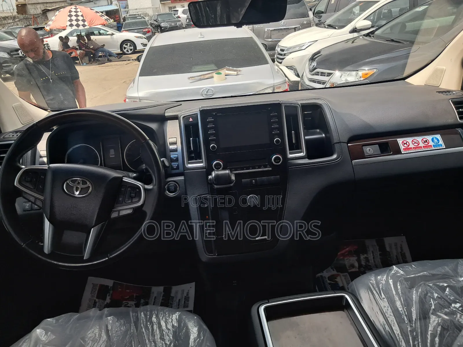 Toyota Granvia 2022 Black