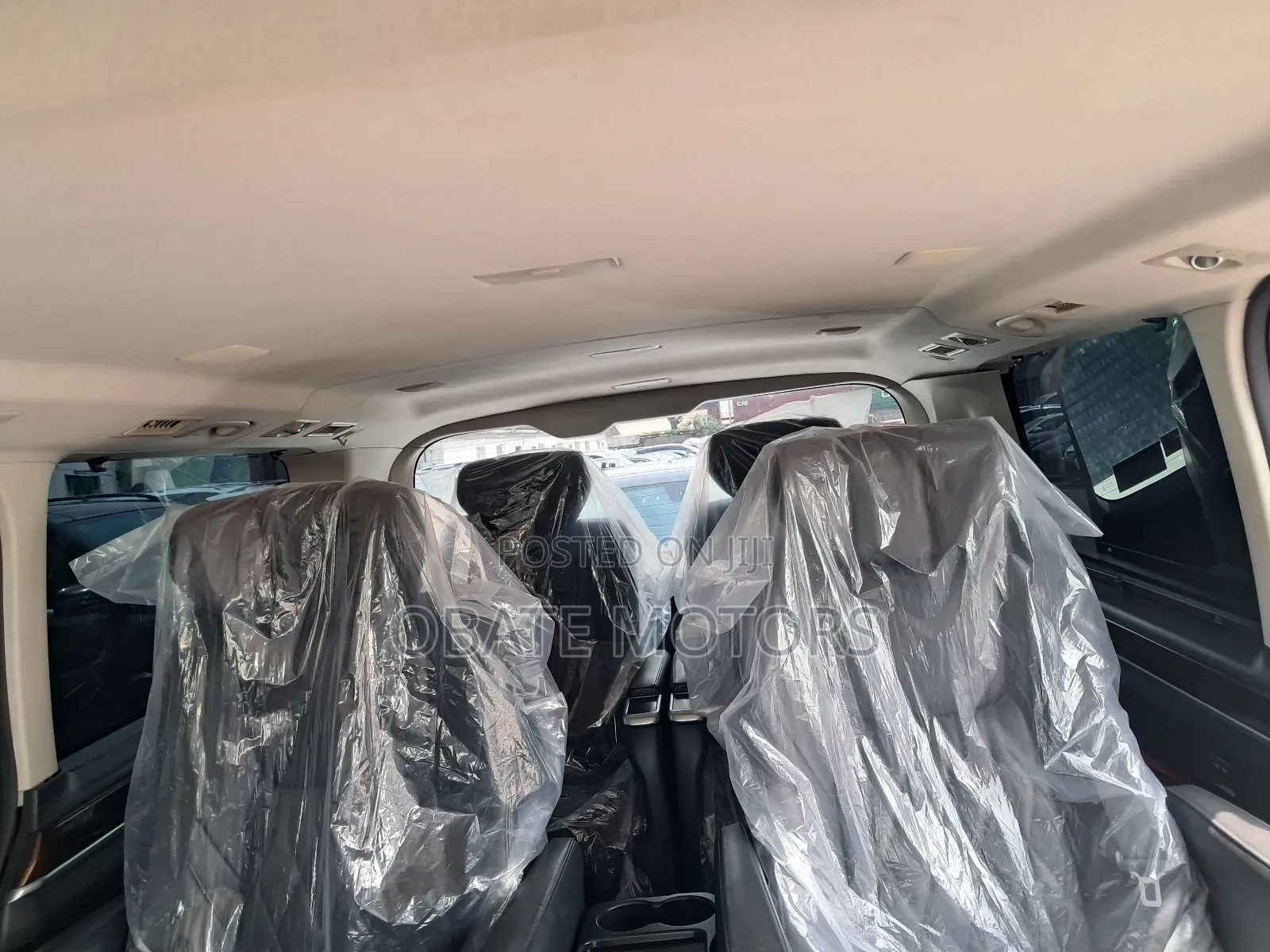 Toyota Granvia 2022 Black