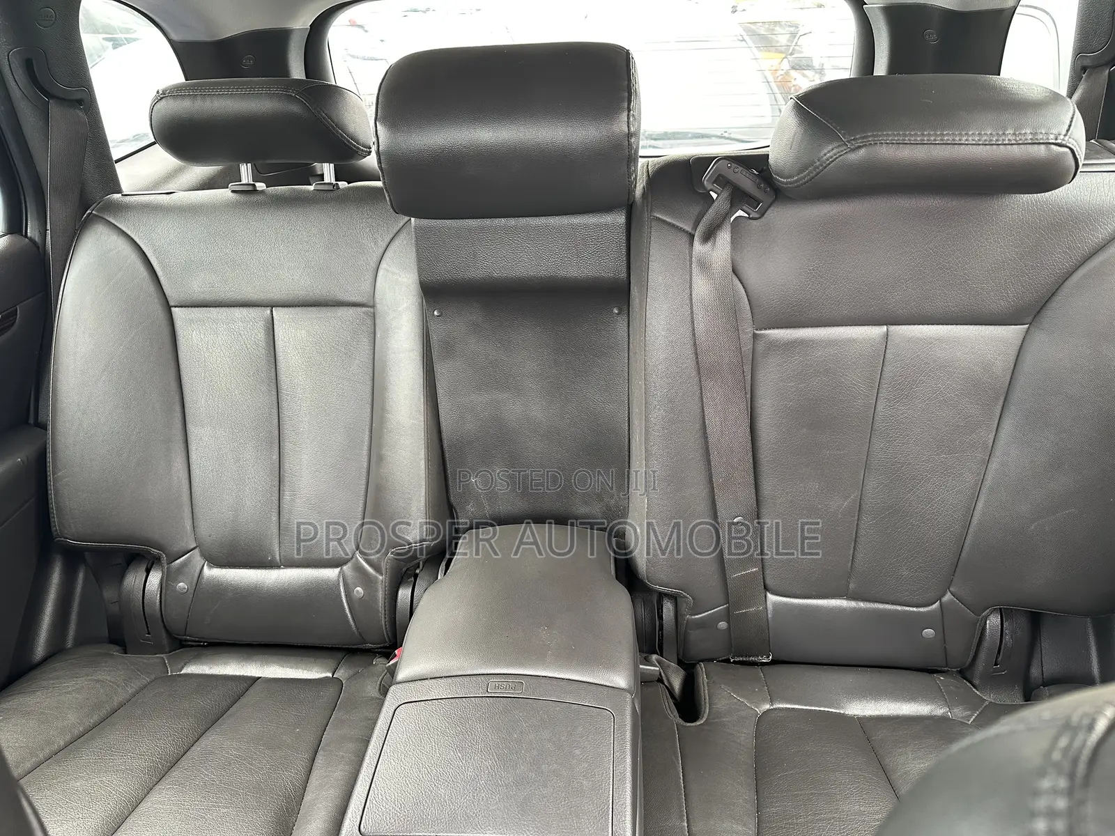 Hyundai Santa Fe Limited 2010 Black