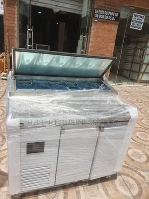 Pizza Prep Table With Under Bar Chiller