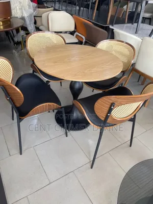 Executive 4 Seater Chair