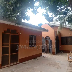 3bdrm Bungalow in Egbeda Estate, Ado-Odo/Ota for sale