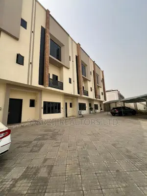 4bdrm House in Jahi for sale