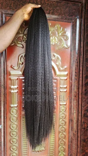 30 Inches Detachable Yanki Ponytail. Colour 2