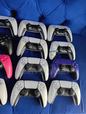 Neat Ps5 Controller Used