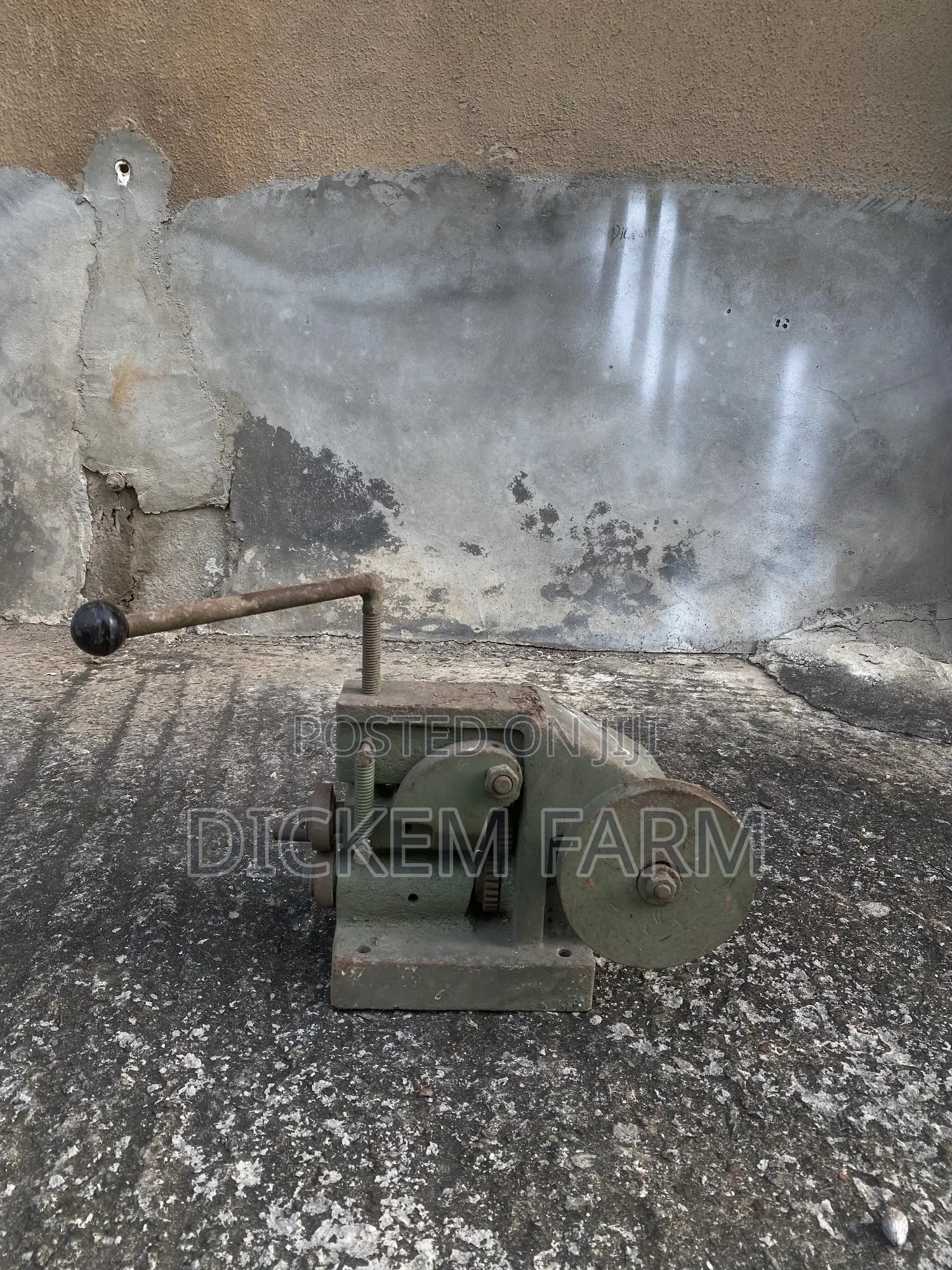 Saw Rolling Machine