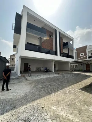 4bdrm Duplex in Ado / Ajah for sale