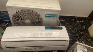 Clean Hisense 1.5hp Inverter Expert Split Ac (Working Perfectly)