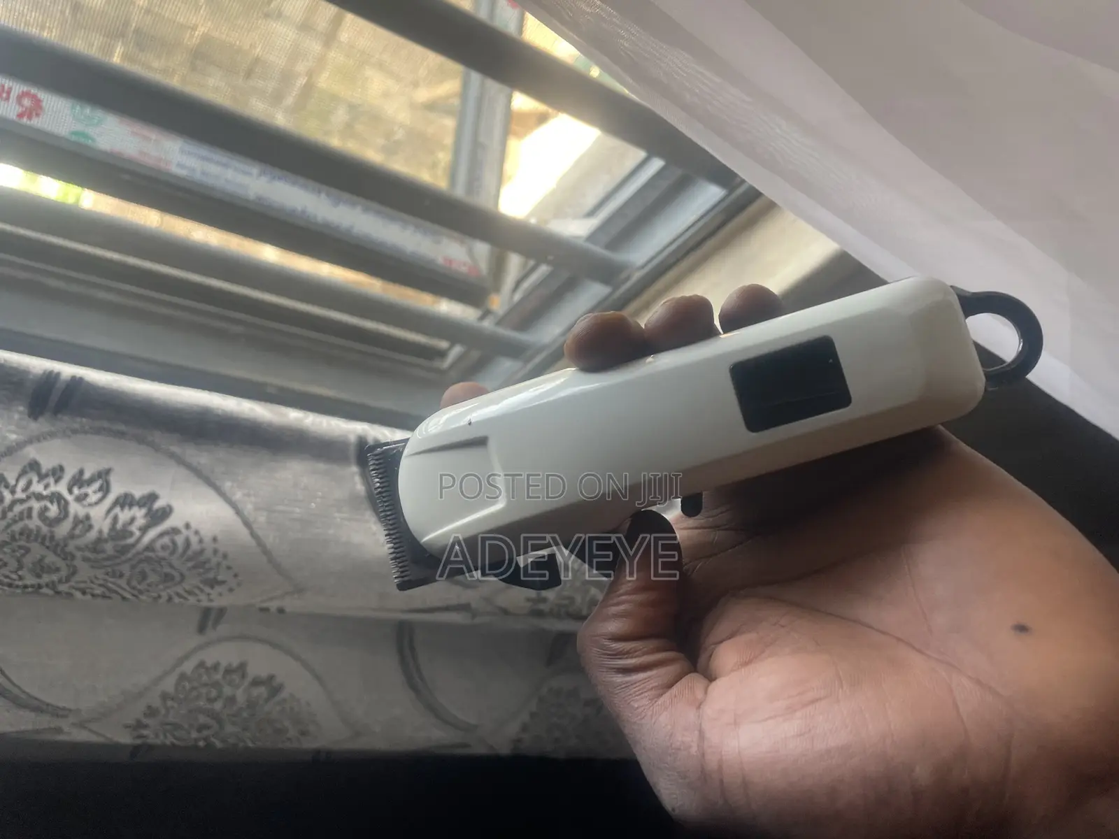 Kiki Rechargeable Led Clipper