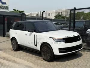 Land Rover Range Rover Vogue 2023 White