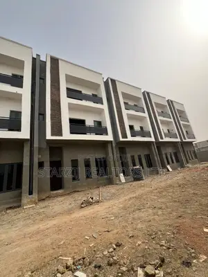 4bdrm Duplex in Jahi for sale