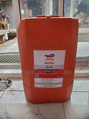 Totalenergies Azolla Zs 46 Hydraulic Oil in a 25-Liter
