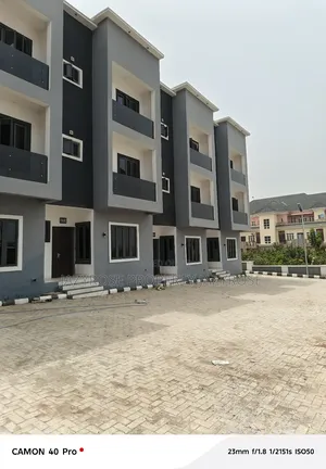 4bdrm Townhouse/Terrace in Guzape District for sale