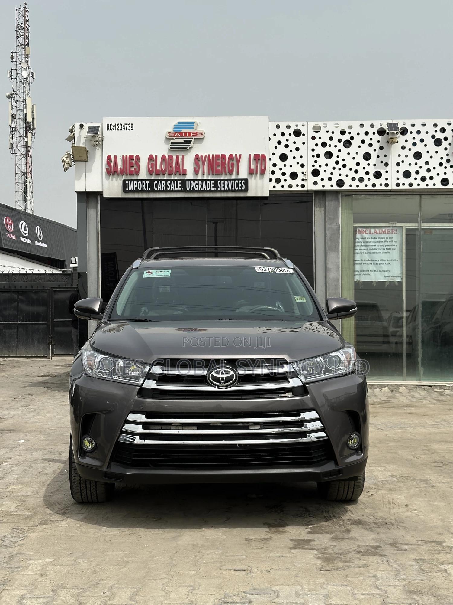 Toyota Highlander Limited V6 4x4 (3.5L 6cyl 6A) 2016 Gray