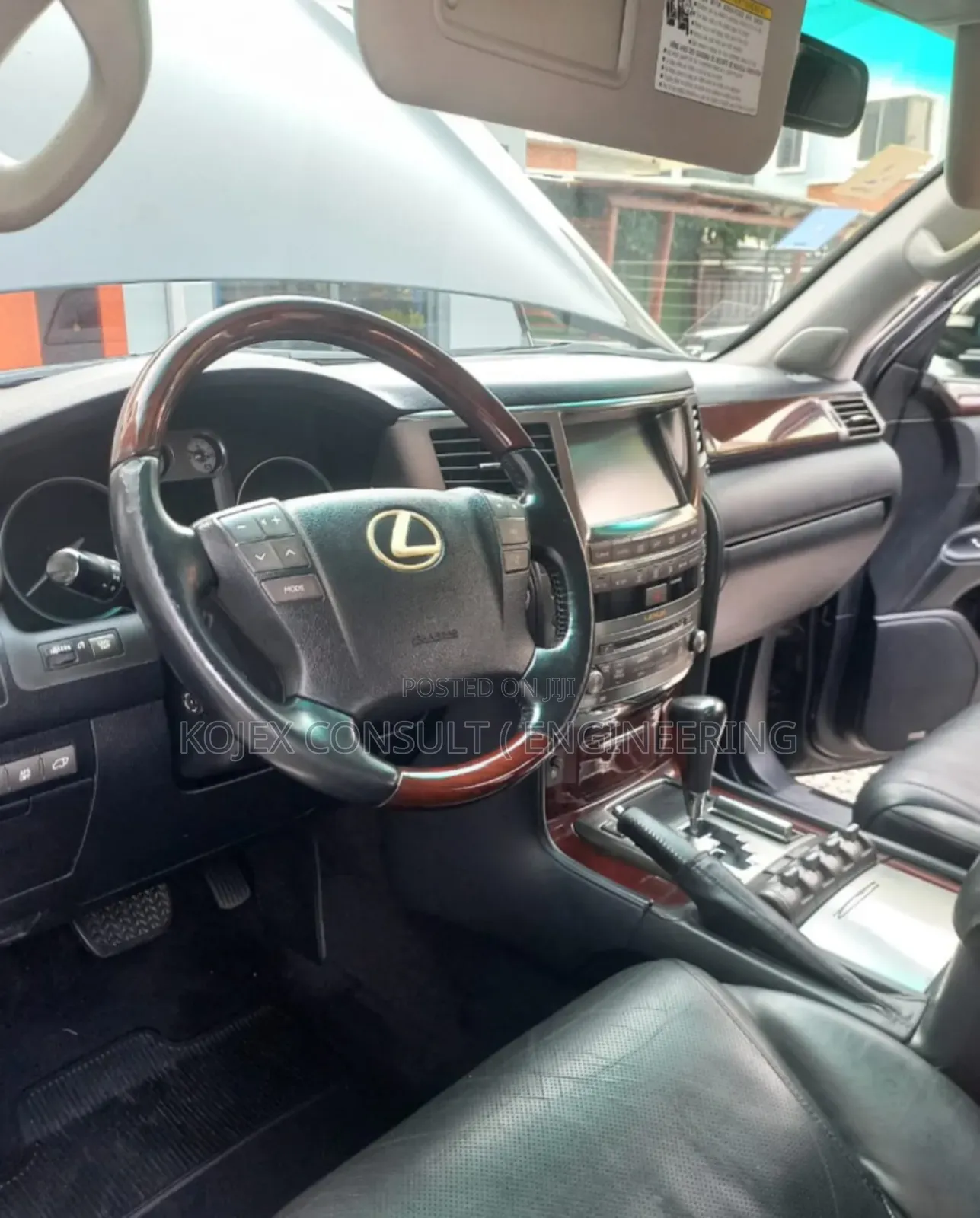 Lexus LX 570 2011 Black
