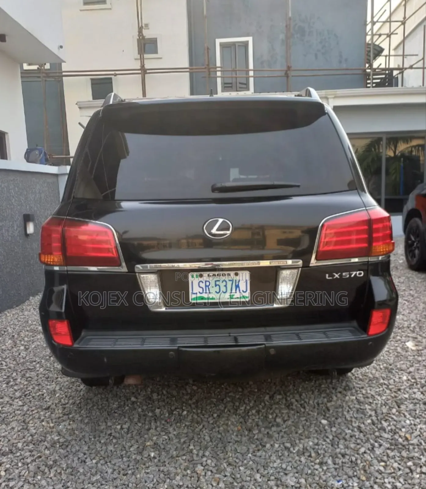 Lexus LX 570 2011 Black