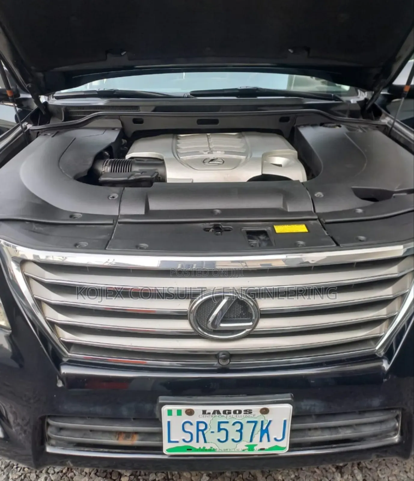 Lexus LX 570 2011 Black
