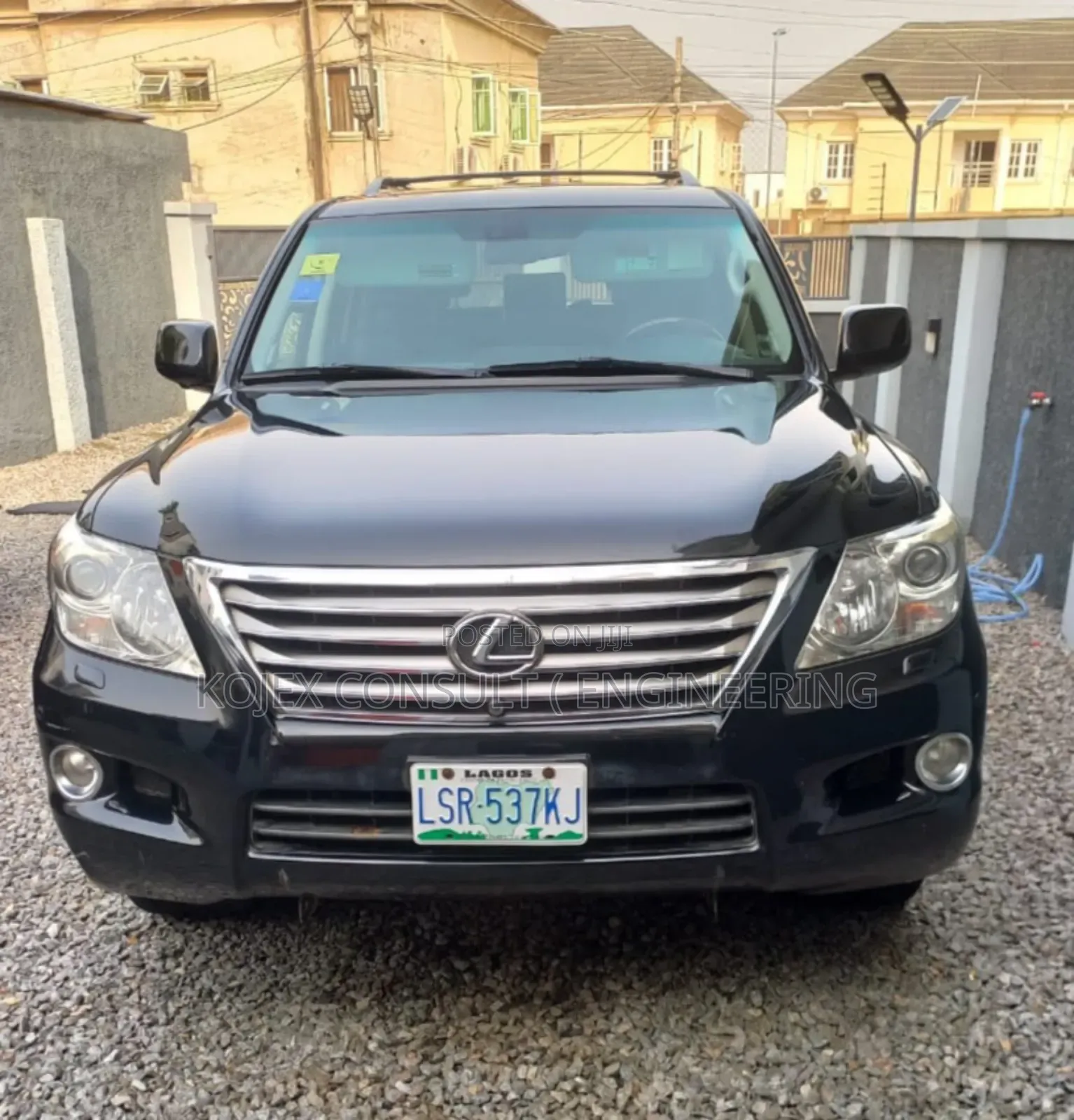 Lexus LX 570 2011 Black