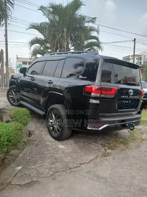 Toyota Land Cruiser Prado 2.8 2024 Black