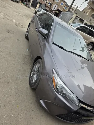 Toyota Camry 2016 Gray