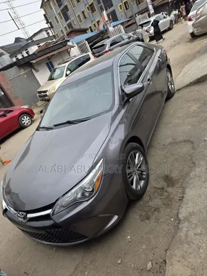 Toyota Camry 2016 Gray