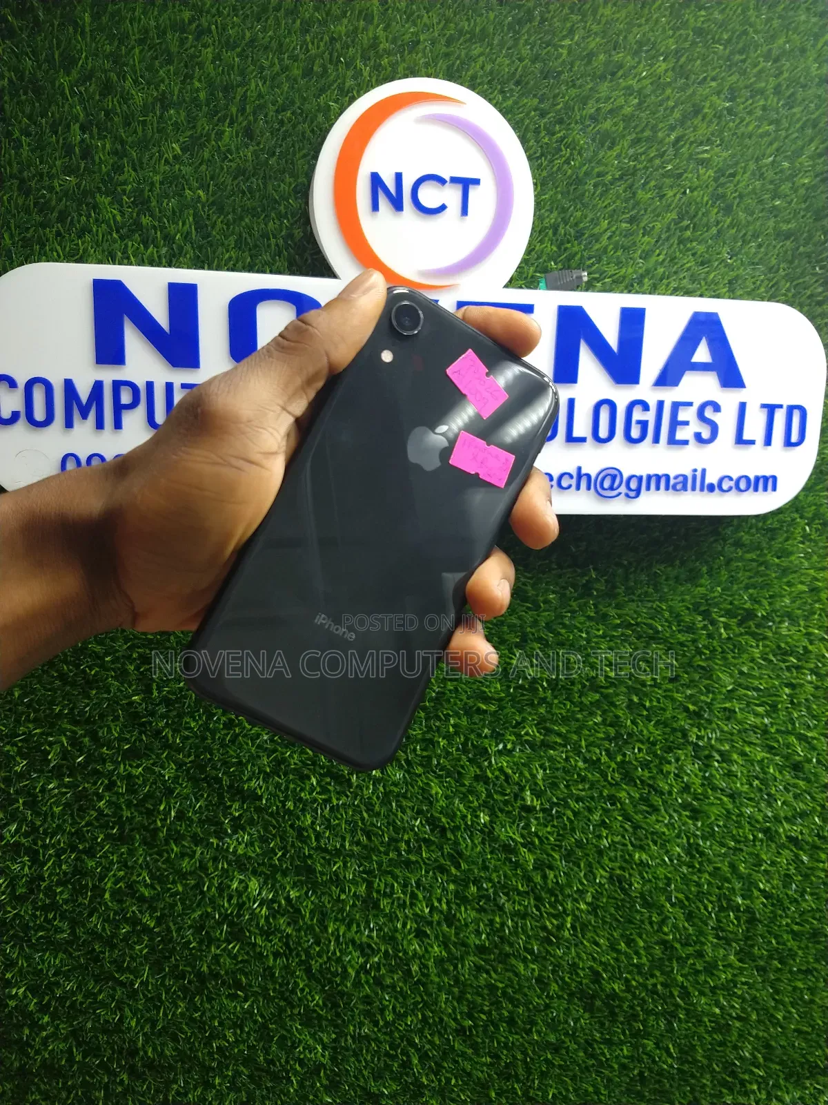 Apple iPhone XR 64 GB Black