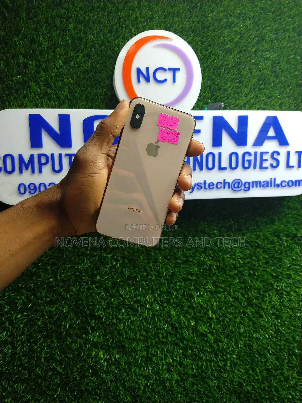 Apple iPhone XS 64 GB Rose Gold