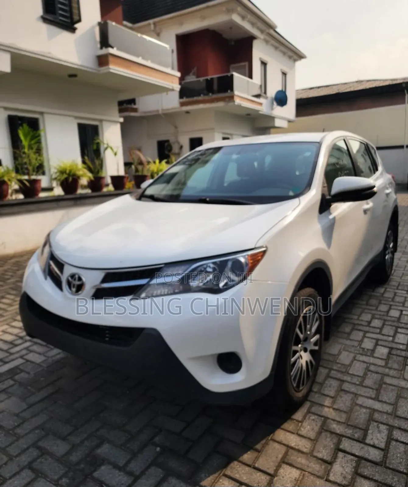 2016 Toyota Rav4 LE AWD (2.5L 4cyl 6A) - Image 1