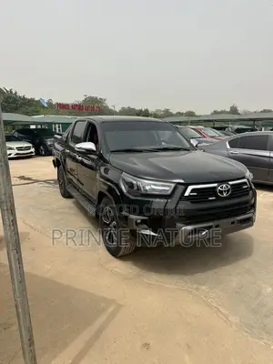 Toyota Hilux 2.0 VVT-i 2012 Black